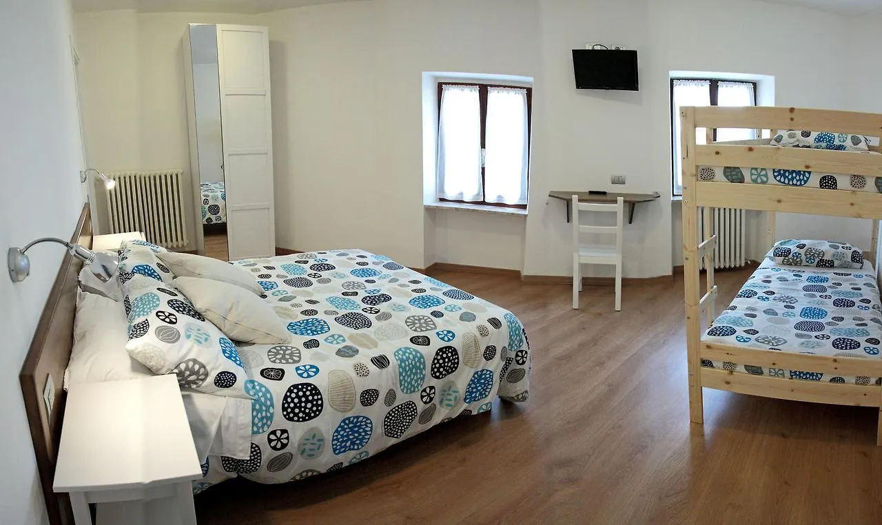 Locanda Il Gigante Collagna 0*,